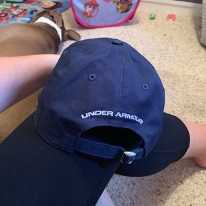 UA men’s hat